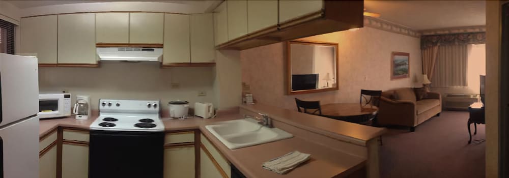 Guam Airport Hotel