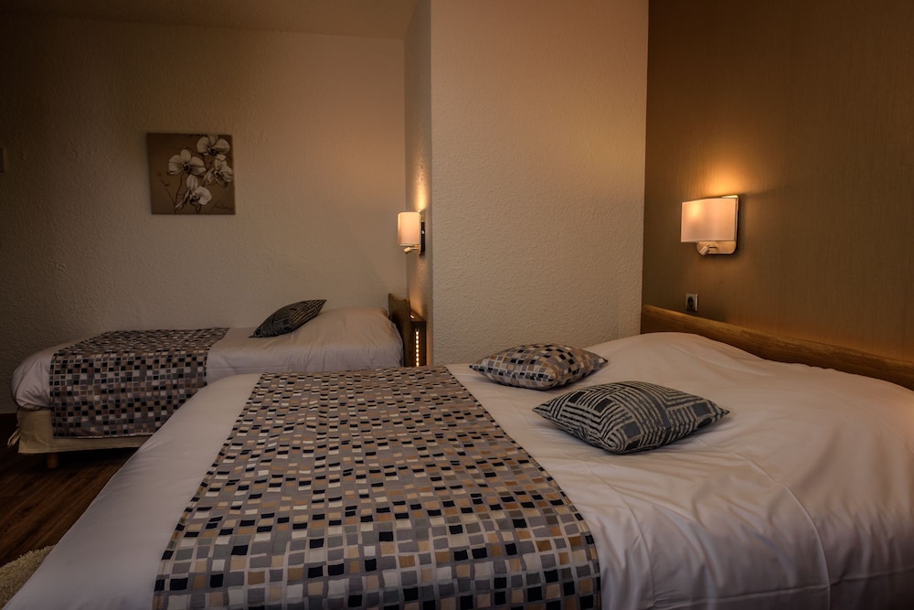 Hôtel restaurant Le Cheval Rouge