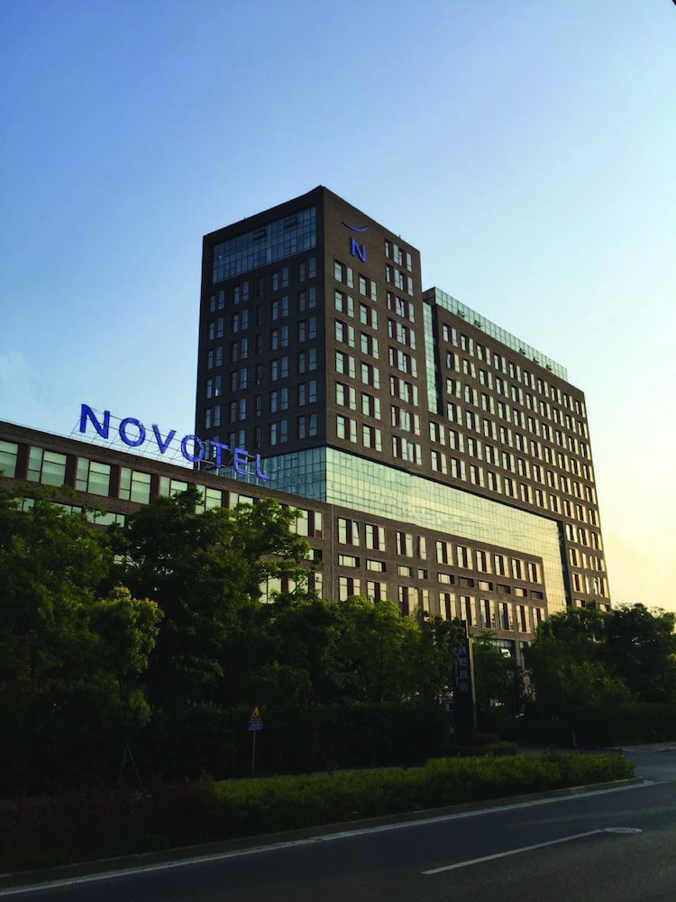 Novotel Shanghai Clover