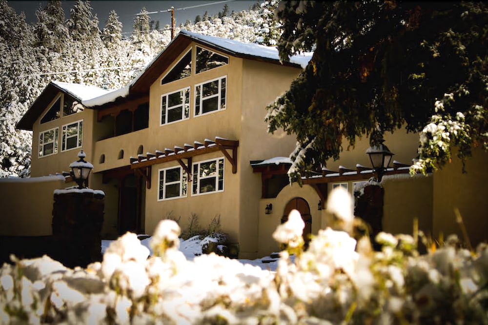 Shady Brook Inn and Resort in Taos 2023 Updated prices, deals Klook