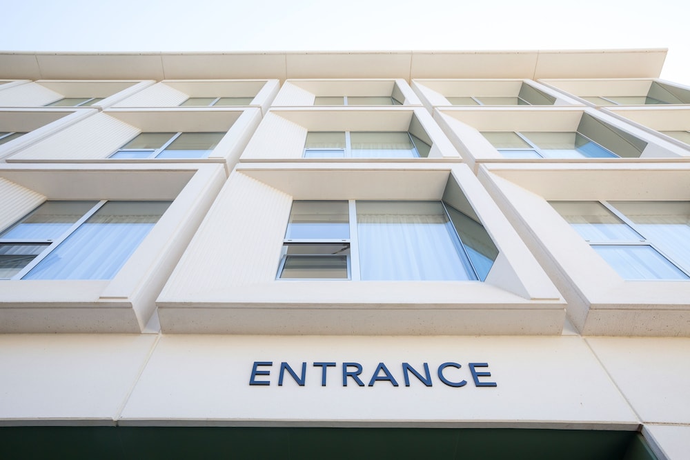 Hotel2Stay