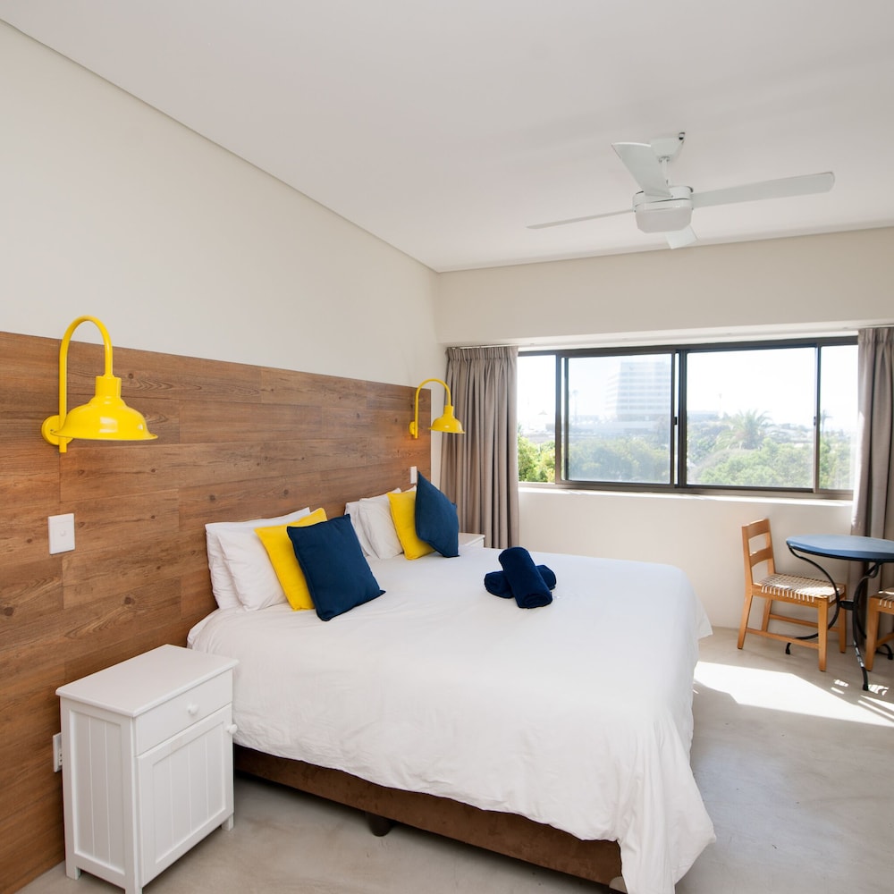 Plett Beachfront Accommodation in Garden Route District Municipality ...
