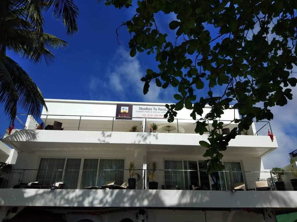 Sundown Beach Studios