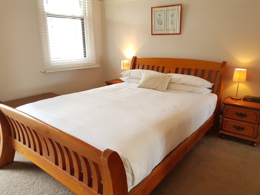 Newcastle Short Stay Apartments Vista Apartment in Port Stephens