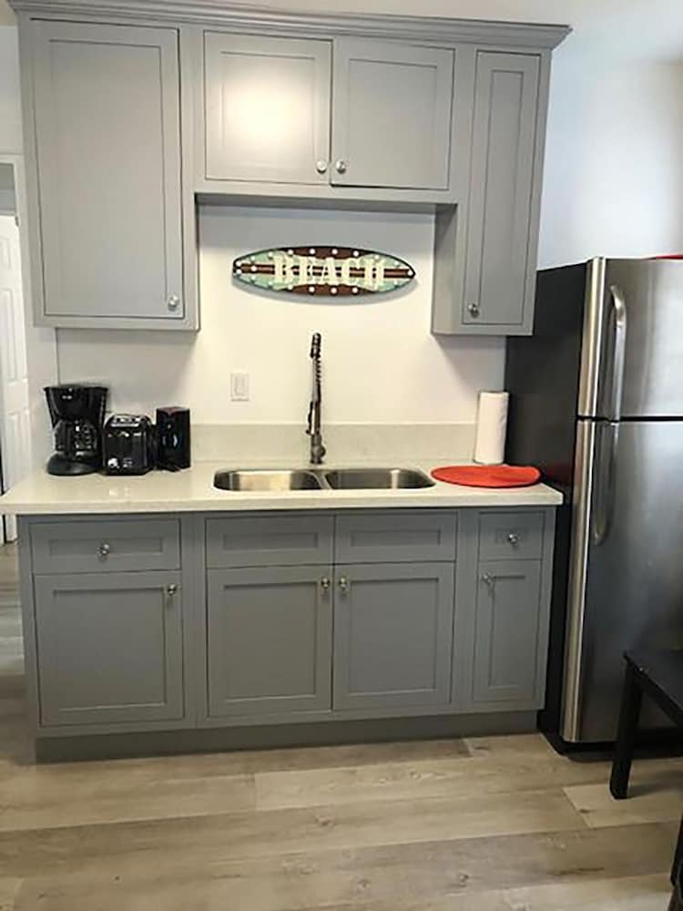 Abbot Kinney Apartment in Los Angeles 2023 Updated prices, deals Klook United States