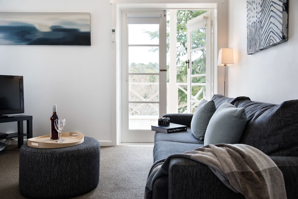 Lake Daylesford Apartments 2 in Daylesford 2024 Updated prices, deals