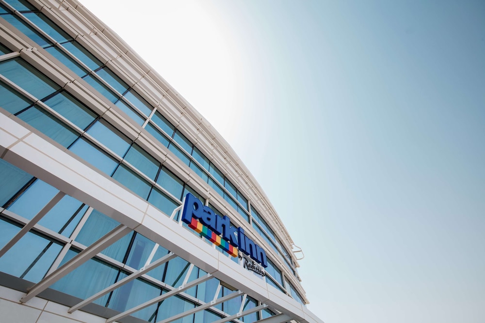 Park Inn by Radisson Dubai Motor City