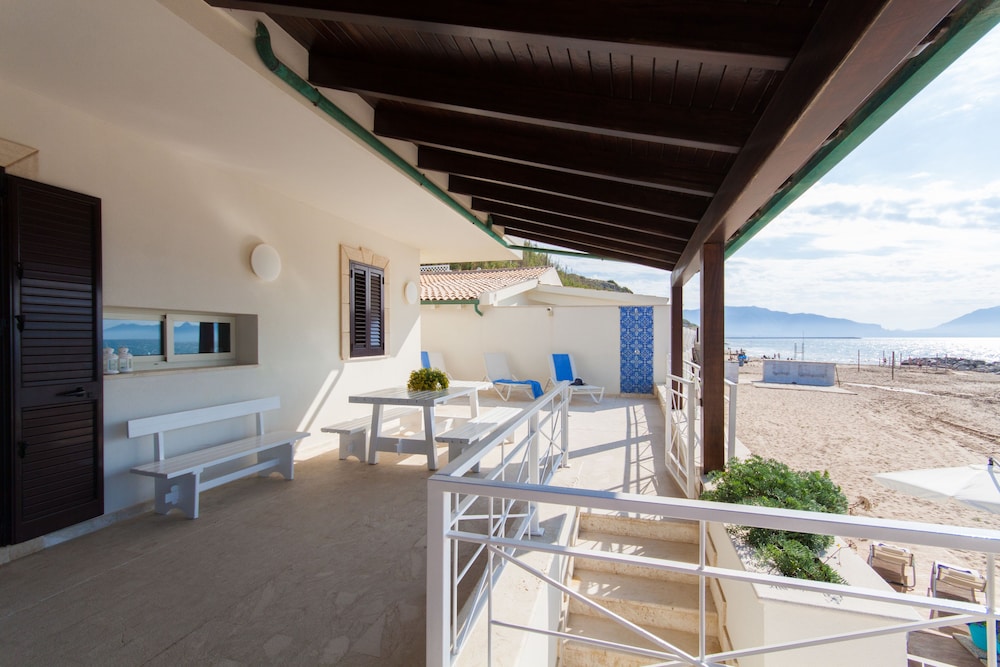 Terrazza Sul Mare in Trappeto | 2023 Updated prices, deals - Klook ...