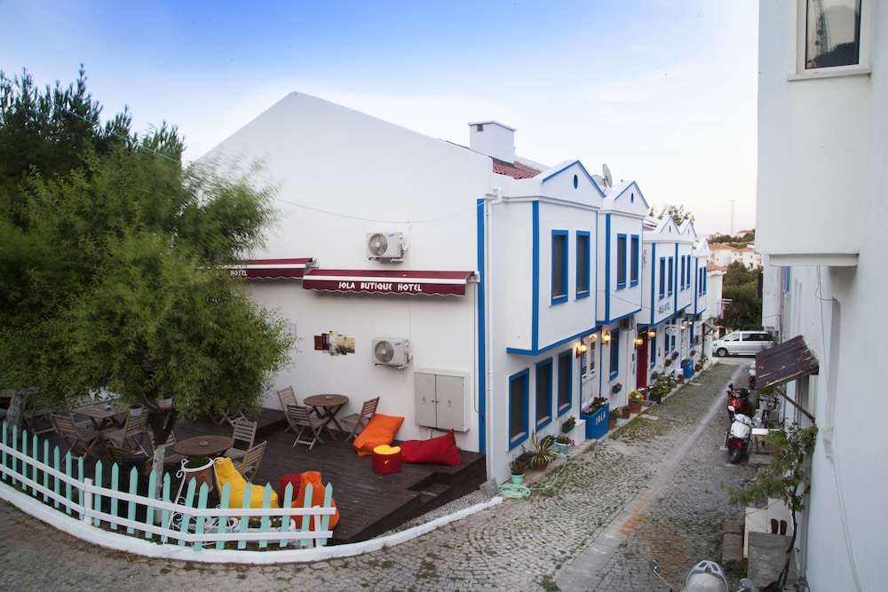 Iola Hotel in Çanakkale 2024 Updated prices, deals Klook United States