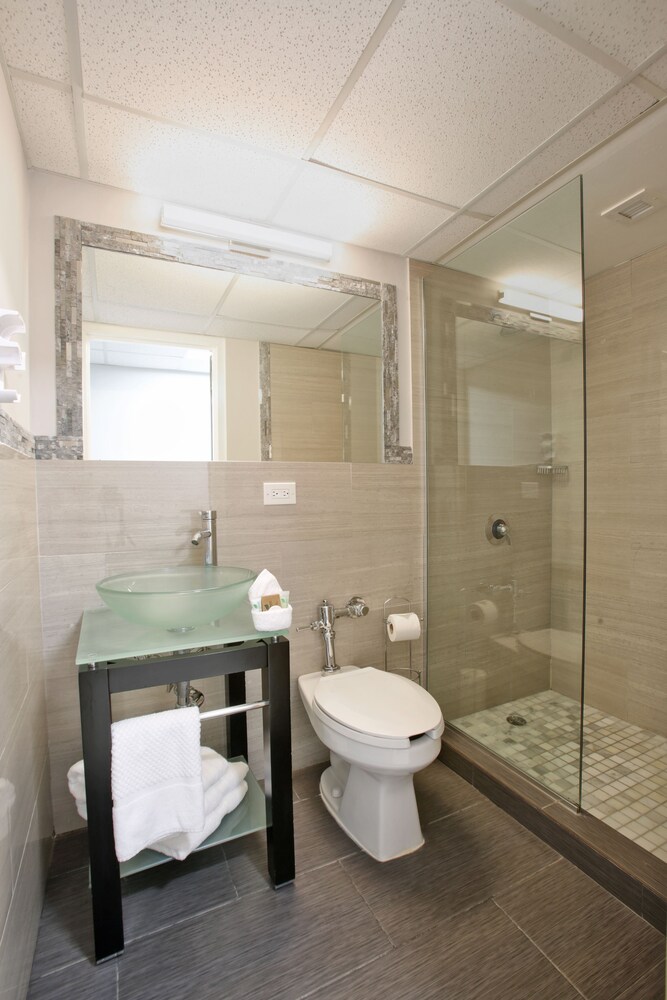 San Juan Airport Hotel