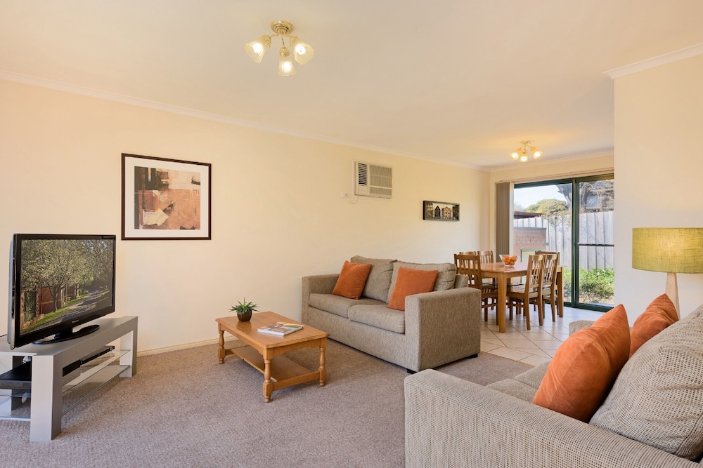 Mt Waverley Townhouses in Melbourne 2023 Updated prices, deals