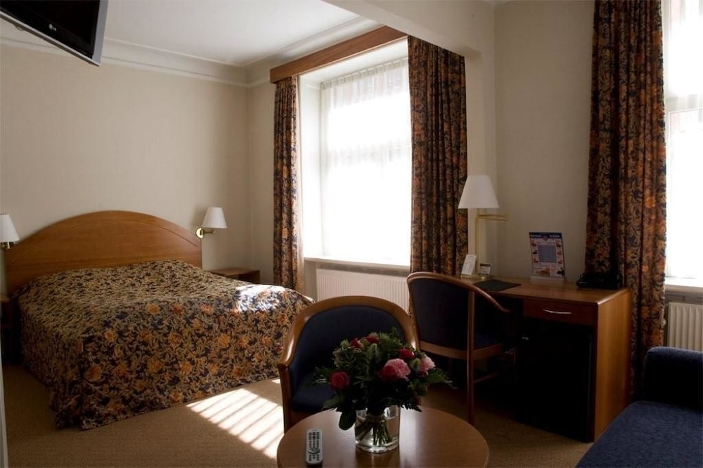 City Hotel Nebo