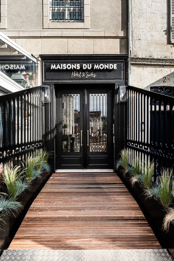 Maisons du Monde Hôtel & Suites - La Rochelle Vieux Port
