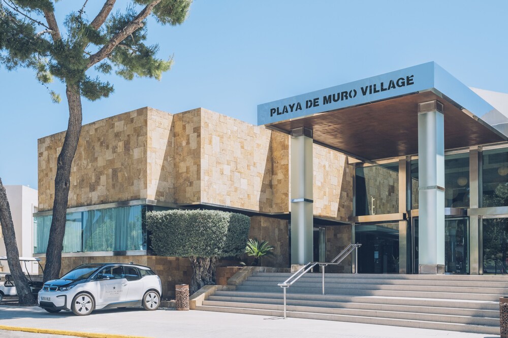 Iberostar Selection Playa de Muro Village