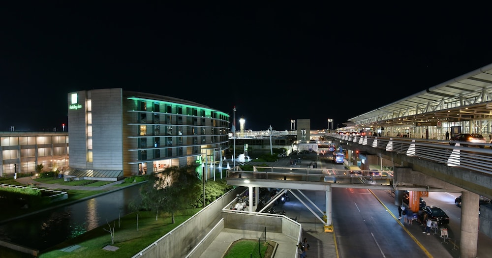 Holiday Inn Santiago Airport Terminal in Pudahuel 2023 Updated
