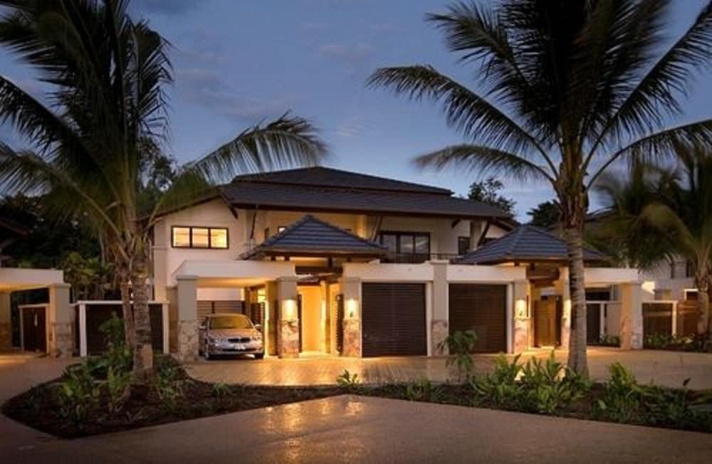 Hotels in Port Douglas