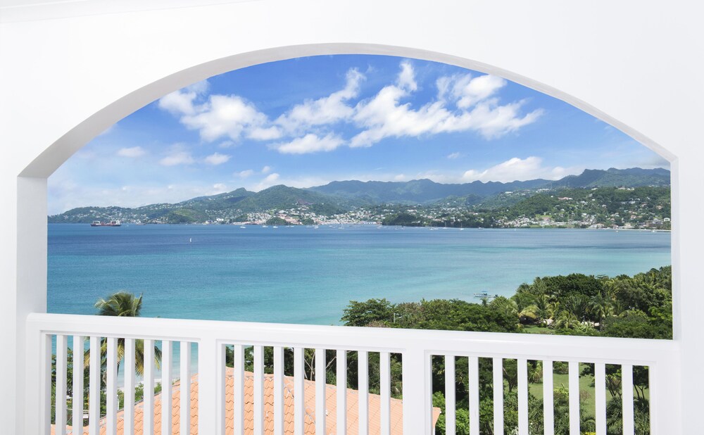 Mount Cinnamon Beach & Wellness Resort