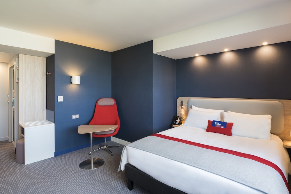 Holiday Inn Express Paris - CDG Airport by IHG
