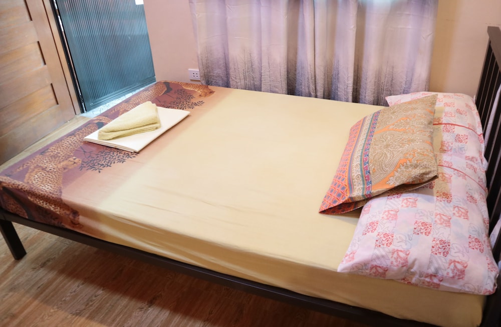 V.Hauschild Transient House B