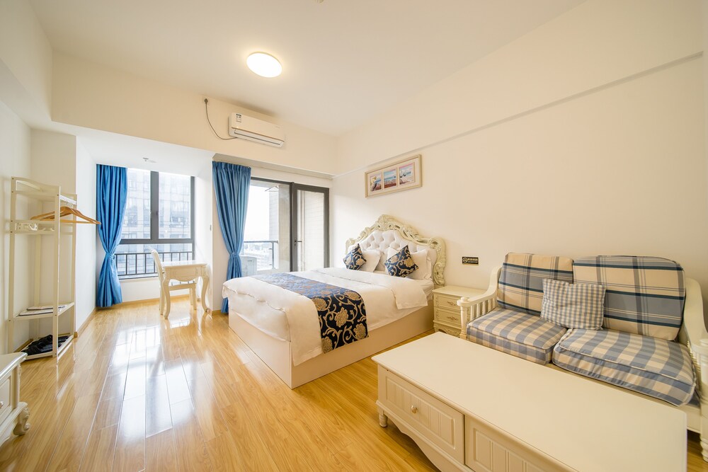 Guangzhou Laiste ApartHotel - Free Shuttle Bus to Canton Fair Complex During Canton Fair Period