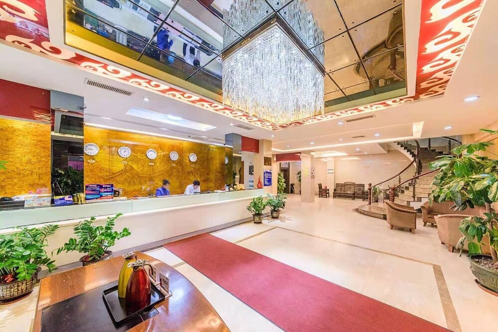 Kaiserdom Hotel Airport Branch · Hotel setting