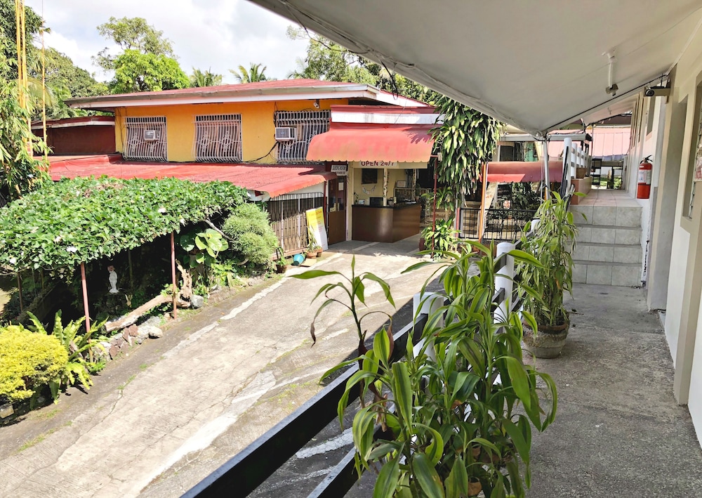 Famous Inn in Tagaytay | 2023 Updated prices, deals - Klook United States