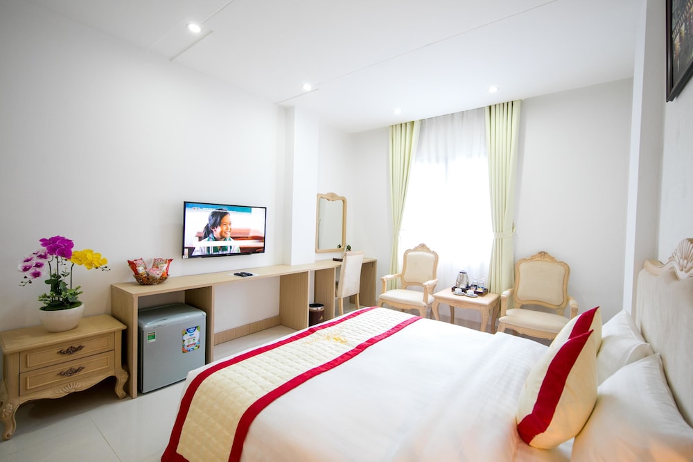 Le Saigon Hotel