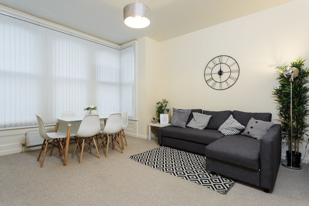 Cavendish Road Apartment in Portsmouth 2023 Updated prices, deals