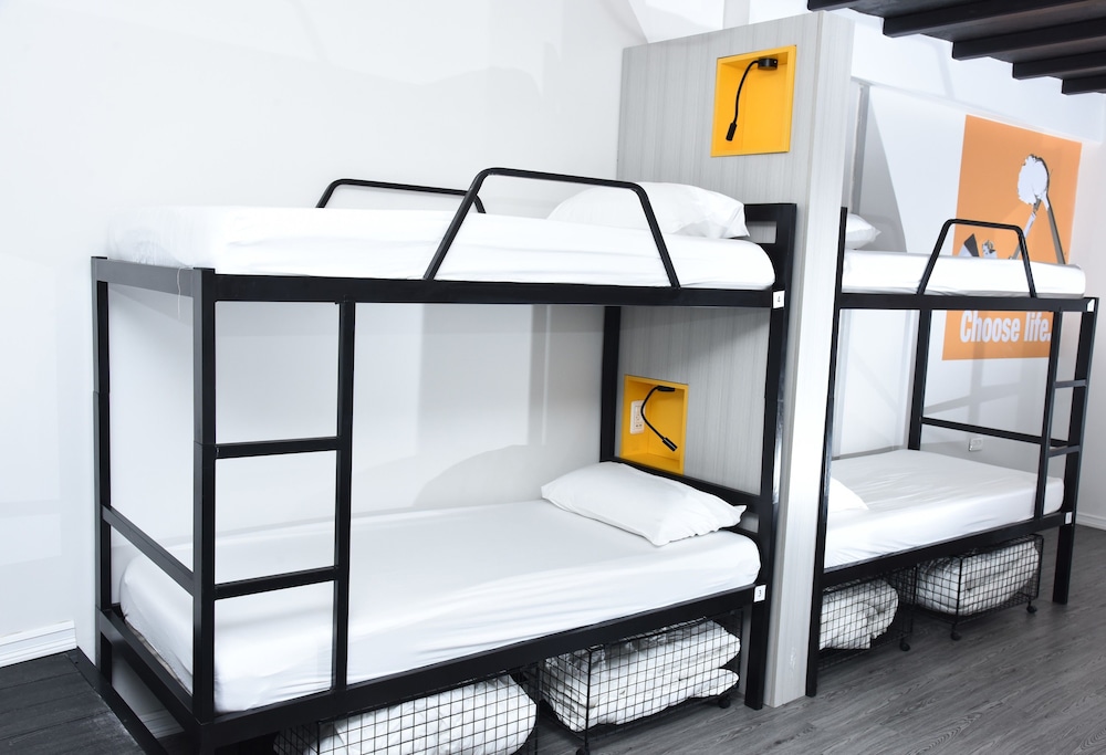 Cinema Hostel Jerusalem