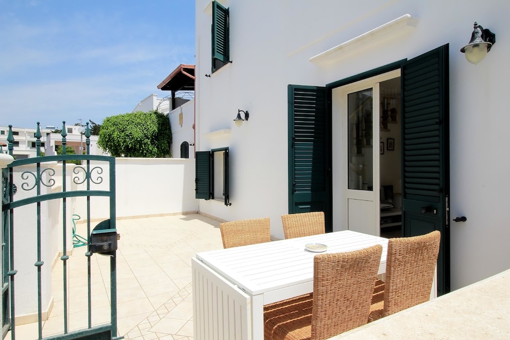 Ada Lovely House in Castrignano del Capo 2023 Updated prices, deals