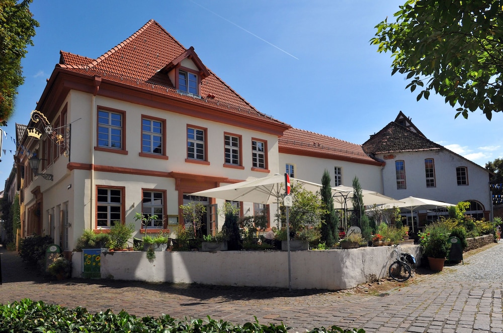 Hotel Zur Goldenen Krone in | 2024 Updated prices, deals - Klook United ...