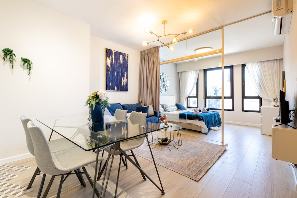 King David Court Isrentals in Jerusalem 2024 Updated prices deals