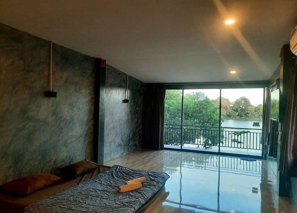 Lom Choi Home Stay Ayutthaya - Hostel