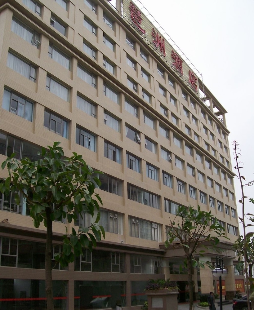 Pazhou Hotel · Hotel setting