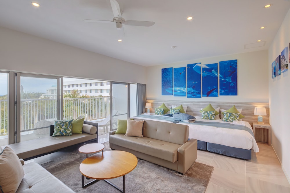 Royal View Hotel Churaumi - Closest to Churaumi