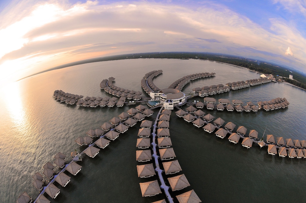 Golden Palm Tree Sepang (formerly Avani Sepang Goldcoast Resort)