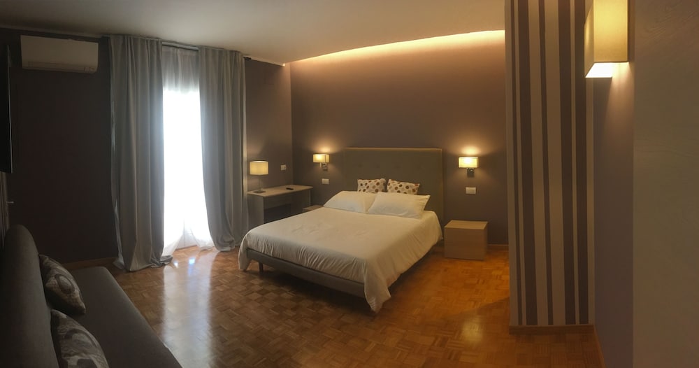 Robin Rooms in Montegranaro 2024 Updated prices, deals Klook United