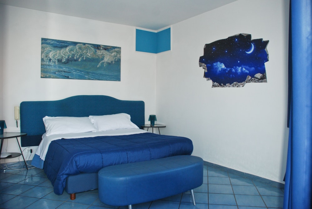 Hotel Darsena In Pozzuoli | 2023 Updated Prices, Deals - Klook United ...