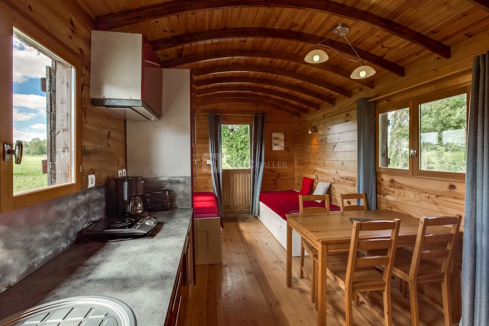 Roulotte à la Ferme de l'Isle