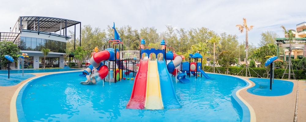 The Bed Vacation Rajamangala Hotel