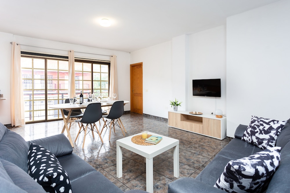 Apartment El Rincón With Teide View III in Icod de los Vinos 2023