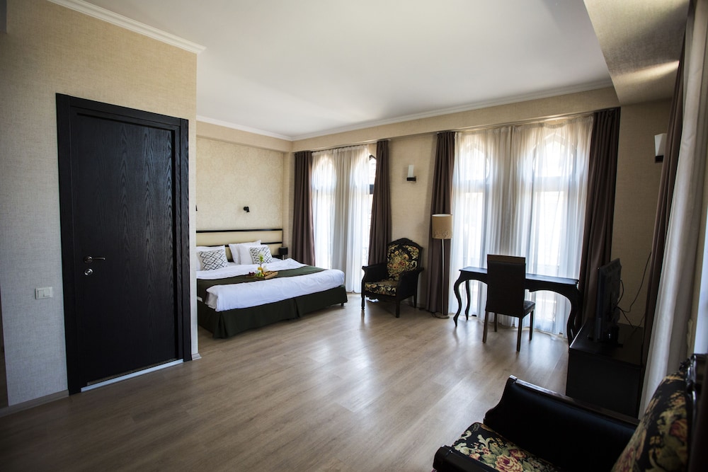 Old Tiflis Boutique Hotel In Tbilisi | 2023 Updated Prices, Deals ...