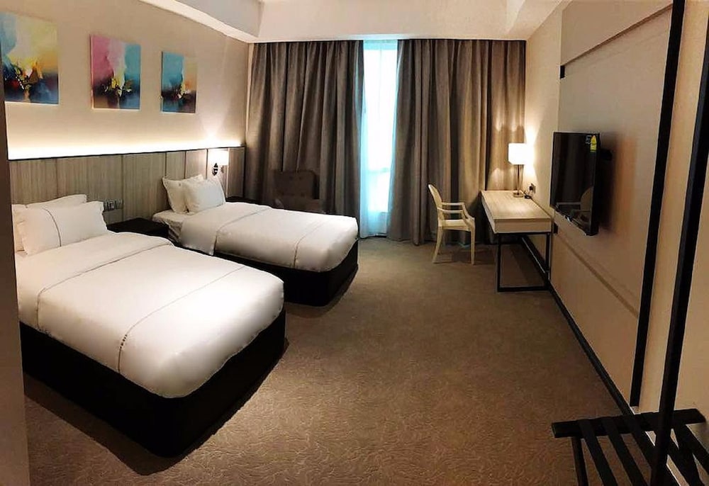 Higher Hotel