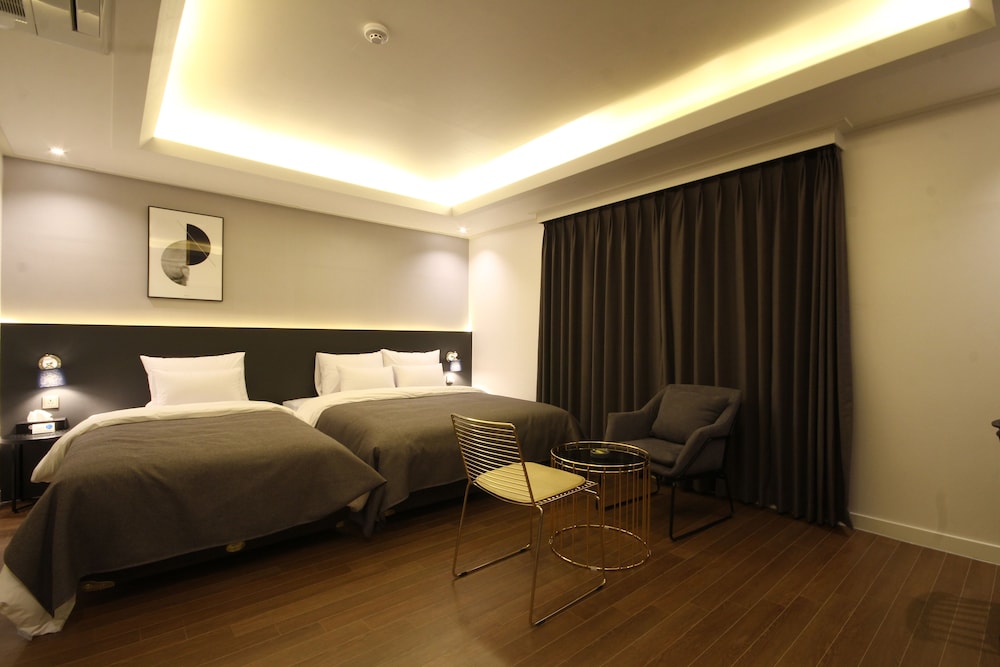 Asome Hotel in Gyeongsangnam-do | 2025 Updated prices, deals - Klook International site