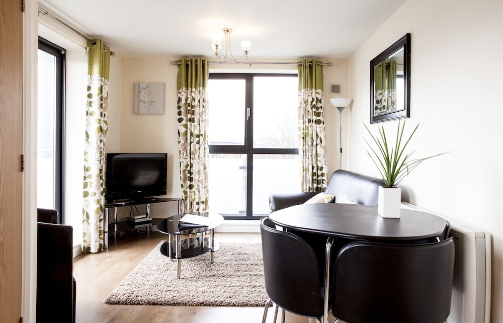 Cheltenham Plaza Bliss Apartments in Cheltenham 2023 Updated prices