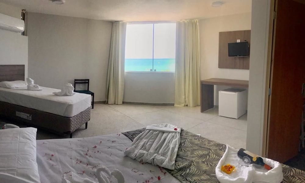 Happy Hotel Pajuçara