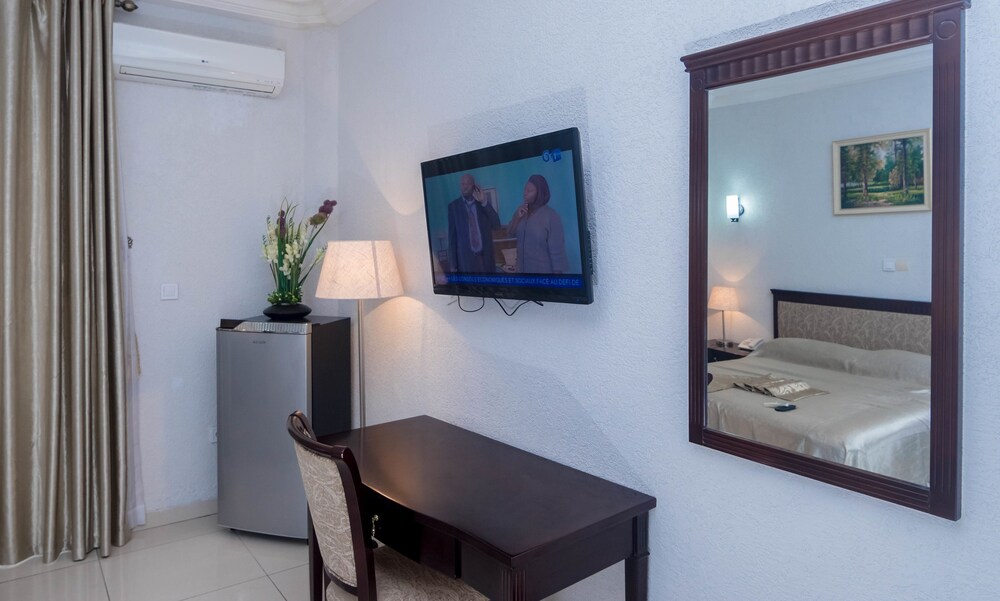 Hotel Hibiscus Louis