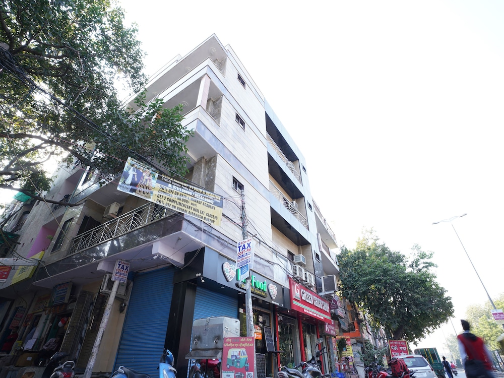 OYO 24743 Janak Residency in New Delhi 2024 Updated prices deals