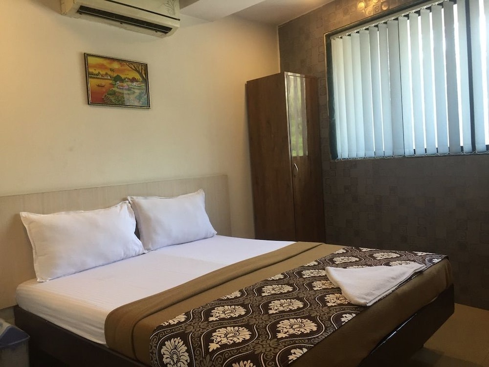 Port Hotel in | 2024 Updated prices, deals - Klook United States