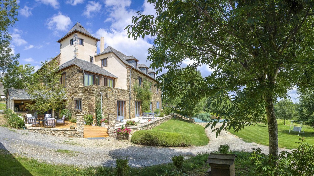 L'Ecrin Du Ségala B&B